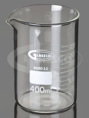 Beaker low form with spout