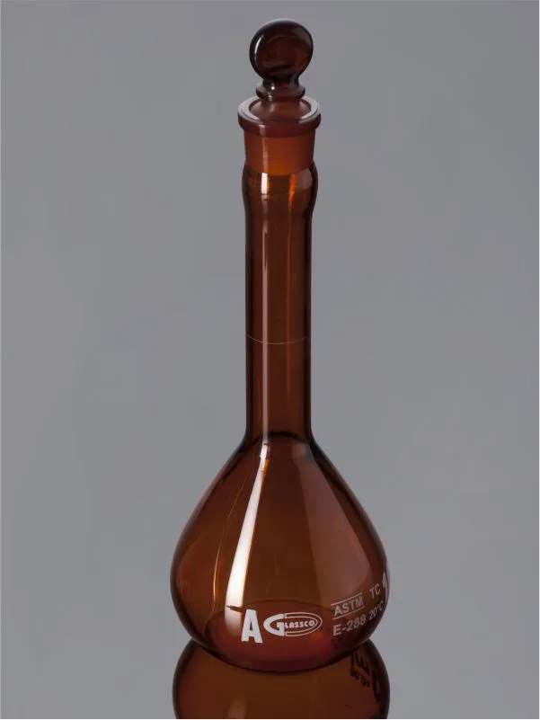 Amber Volumetric Flask Wide Mouth Class A Penny Head glass PE Stopper Calibrated 27°C